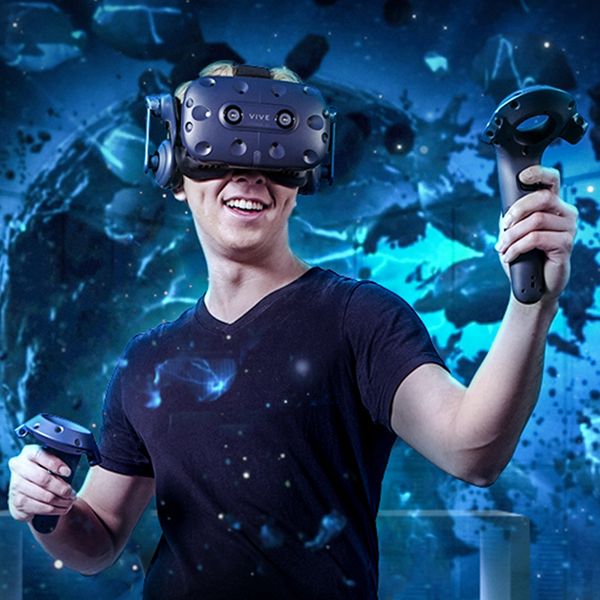 HTC VIVE PRO virtualios realybės akiniai