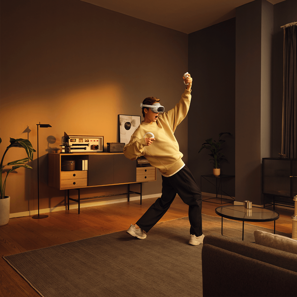 Pico 4 All-in-One virtualios realybės akiniai